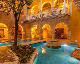 Casa Carolina Hotel - Картагена - Басейн