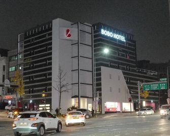 Bobo Hotel Hongdae - Seúl - Edificio