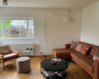 Scandinavian splendor - Akureyri - Sala de estar