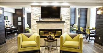 Kitchener Inn & Suites - Kitchener - Lobby