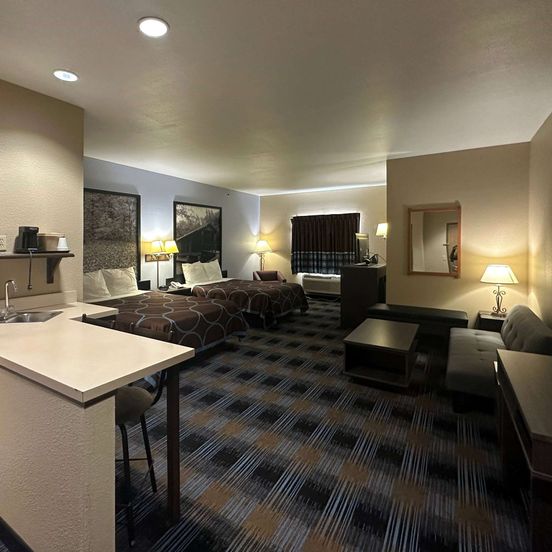 Bedroom view of Super 8 by Wyndham Columbia East