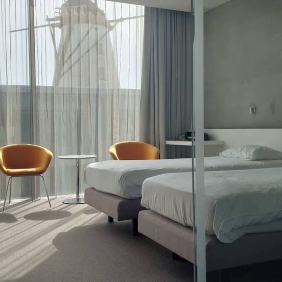D-Hotel image 1