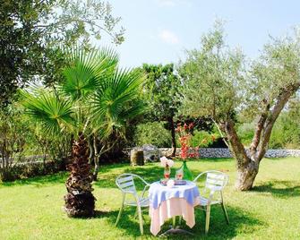 Amoru Bed & Breakfast - Castro - Terasa