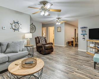 Kentucky Lake Retreat Near Marina & Launch! - Murray