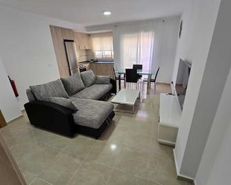 Tarragona 1B - Águilas - Salon