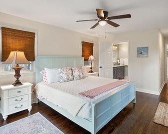 Camellia House - 7 Minutes To Mcrd Parris Island Graduation Family Friendly, Beach Pass Included - Beaufort - Habitación