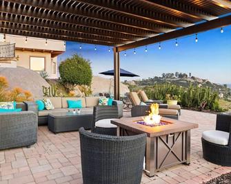 Mediterranean Haven with Views in Escondido - Escondido - Patio