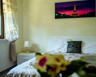 B&B Gioia - Catanzaro - Bedroom