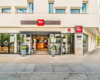 ibis Marne-la-Vallée Val d'Europe - Montévrain - Building