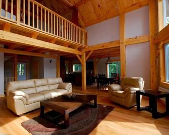 Labrador Lodge - Luxury Timber Frame Cottage - Wakefield - Living room