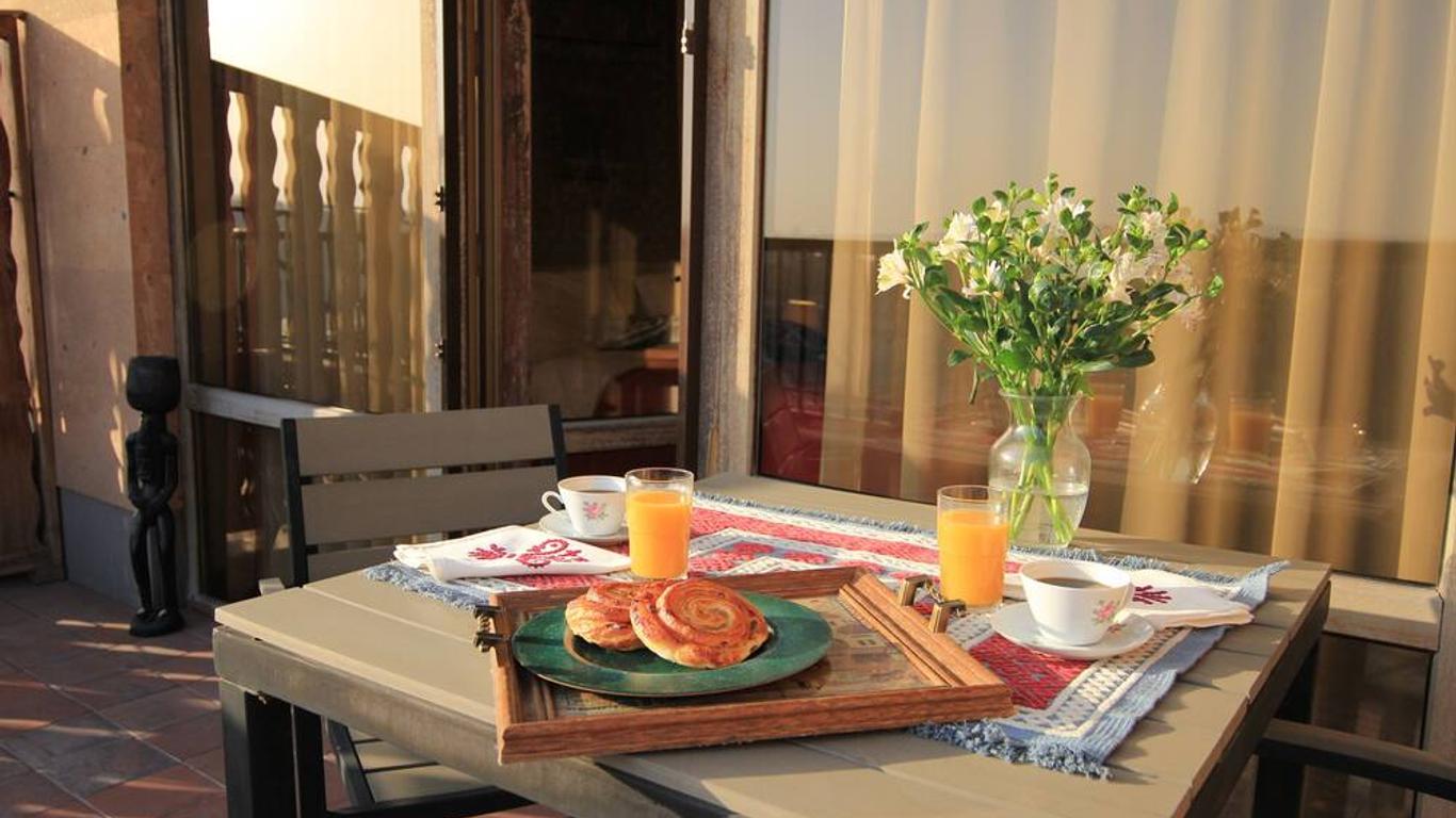 Silk Road Hotel