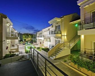Castello Hotel - פאטראס - נוף חיצוני