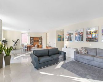 Life & View Luxury Apartment - Riva del Garda - Living room