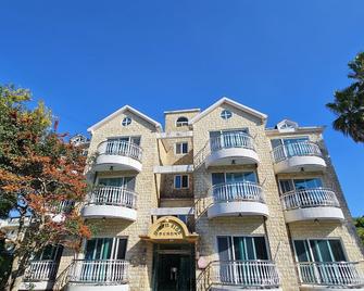 Greenside Pension - Seogwipo - Edificio