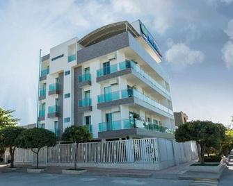 Hotel Metropolitano Plaza - Valledupar - Building