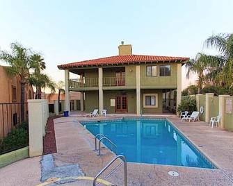 Casita Escriber By Signature Vacation Rentals - Oro Valley - Pool