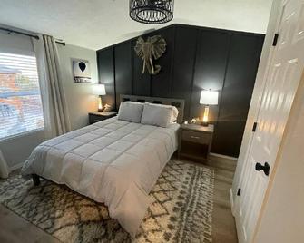 Elephant Bay Resort - Elephant Butte