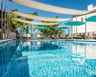 Bel Jou Hotel - Castries - Zwembad