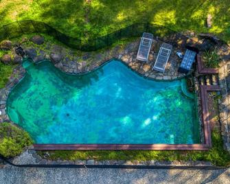 Forest Ridge - Private Pool, Hot Tub, Yoga Room and Sauna - Occidental - Piscina