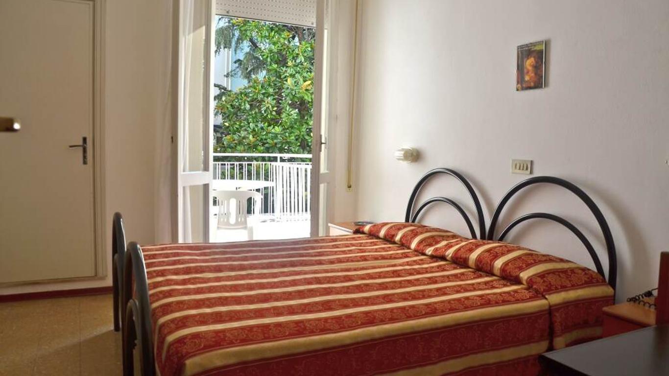 Hotel Mon Pays