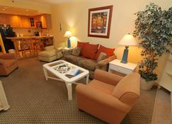 The Villas at Hatteras Landing by Kees Vacations - Hatteras - Living room
