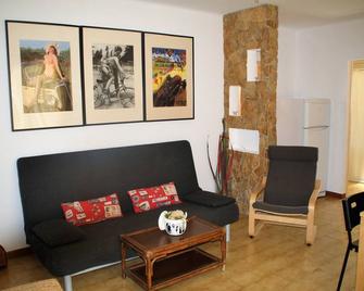 Apartaments Margarita Sabina Pinell - Platja d'Aro - Huiskamer