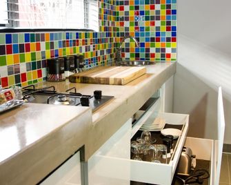 City Living Boutique Hotel - בלואמפונטיין - מטבח