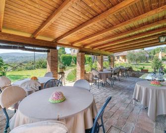 Dostoevskij - Canonica - Restaurante