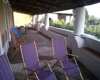 Aeolian Detached House - Filicudi - Balcón