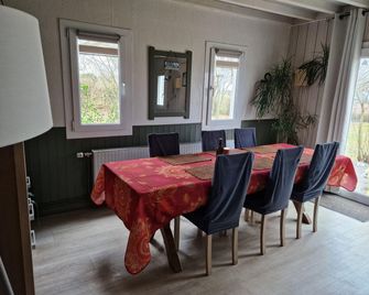 Charming Chalet in Transinne - Libin - Dining room