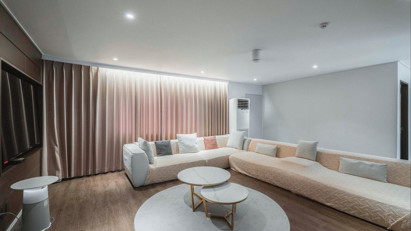 호텔야자 목포평화광장점