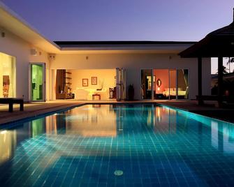 Phuket Lagoon Pool Villa - Ko Kaeo - Bể bơi