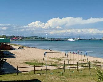 Beachcomber of Mackinaw - Mackinaw City - Pantai