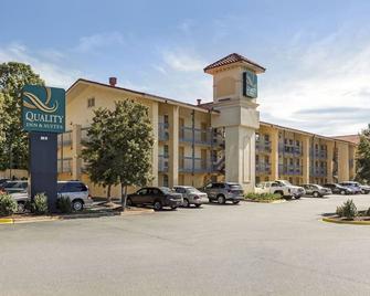 Quality Inn & Suites Airport - Charlotte