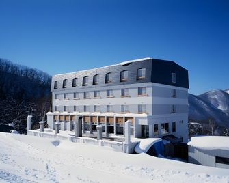 Ryuoo Park Hotel - Yamanouchi - Edificio
