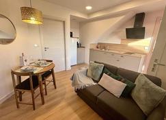 Casa Rural Passivhaus Kostoenea - Hondarribia - Living room