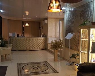 Oscar Hotel - Sarátov - Recepción