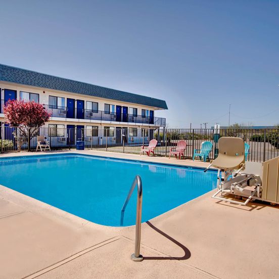 Pool view of Motel 6 Douglas