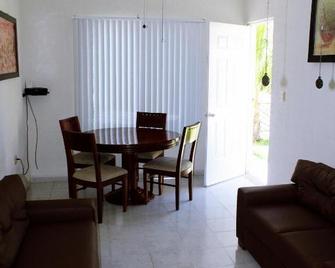 Casita Aurora - Chemuyil
