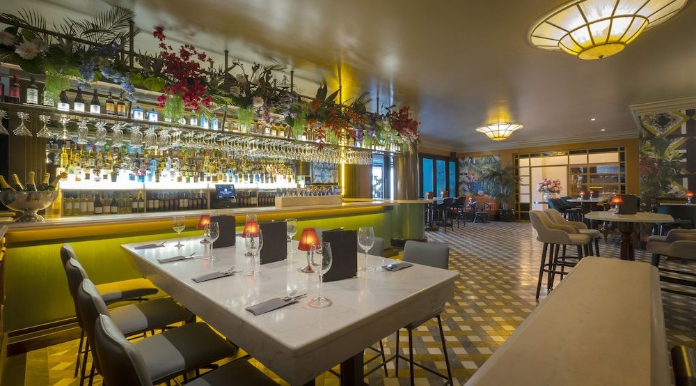 Victoria Hotel - גולווי - בר