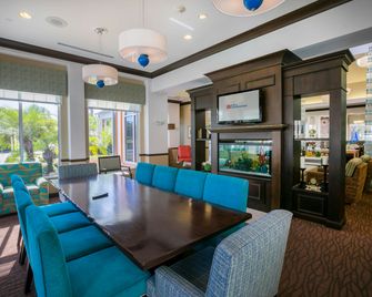 Hilton Garden Inn Lakeland - לייקלנד - לובי