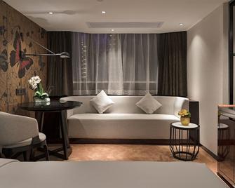 Paco Hotel Guangzhou Zoo Metro Branch - Guangzhou - Living room