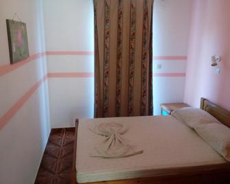 Denise Apartments - Kefalos - Bedroom