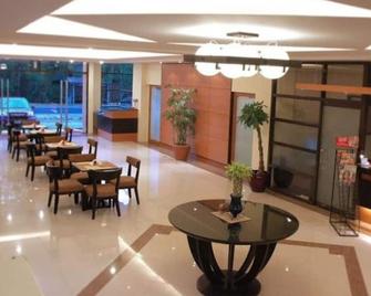 Hotel Ariana - Bauang - Lobby