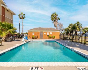 Extended Stay America Suites - Corpus Christi - Staples - קורפוס כריסטי - בריכה
