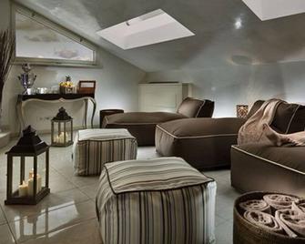 Erbavoglio Hotel - רימיני - טרקלין