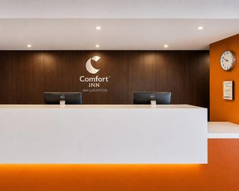 Comfort Inn San Luis Potosi - Сан-Луїс-Потосі - Рецепція