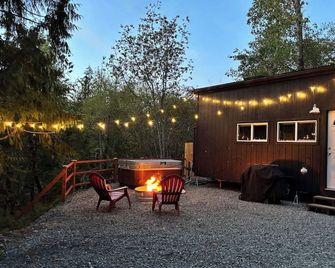 Highland Hideaway at the RMR - McKenna - Patio