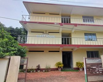 A India Guest House - Agartala - Edificio
