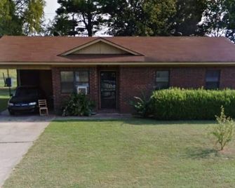 'The Nook' Relax and Enjoy. - Forrest City - Building